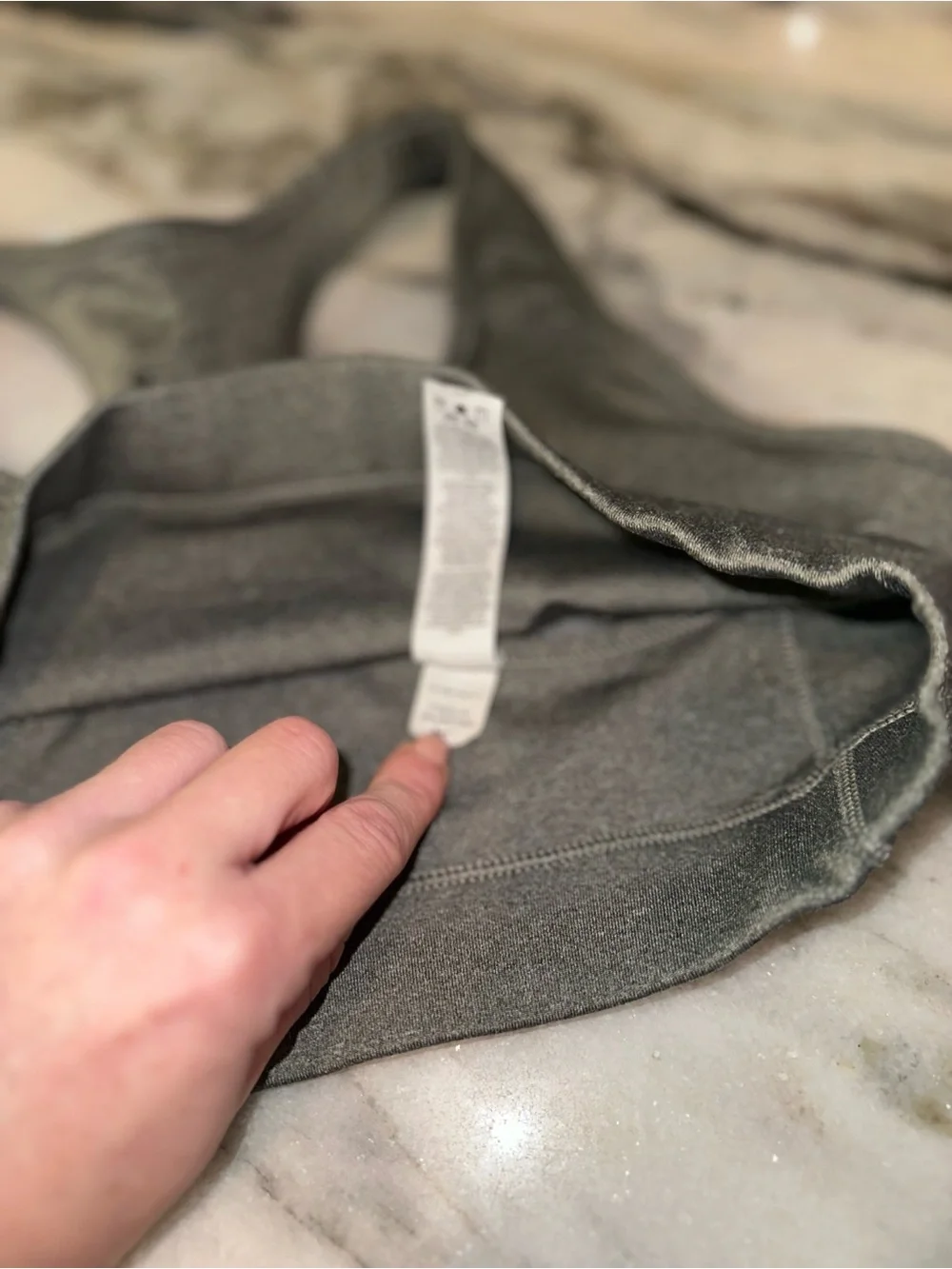 Nike Size Large Women's Gray Racerback Sports Bra - Supportive Athletic Comfort